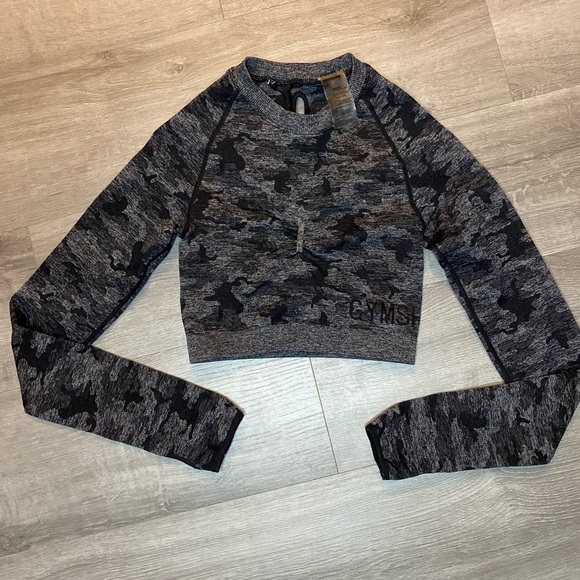 Gymshark Adapt Camouflage Seamless Scrunch Long Sleeve Crop Top - Picture 2 of 8